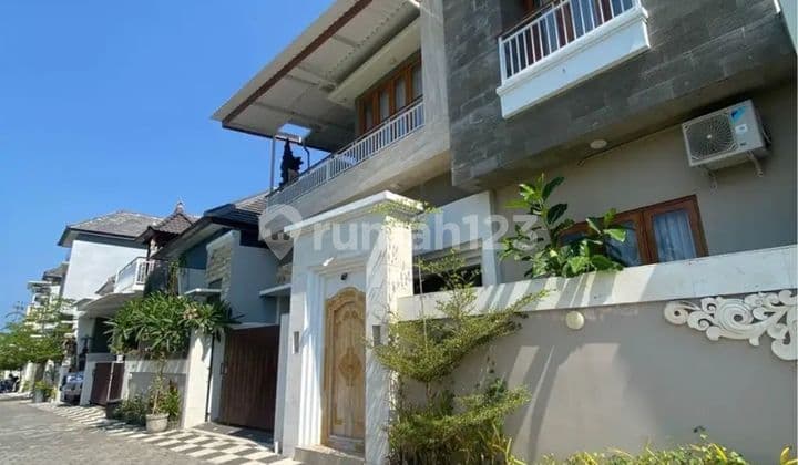 Rumah semi villa dengan view sawah one gate system dekat dengan sanur