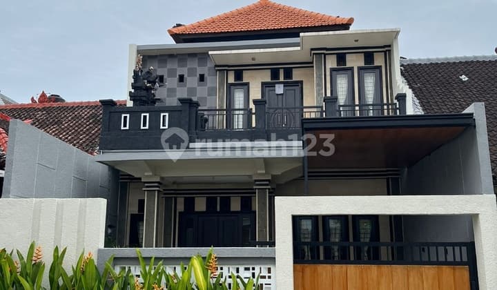 Rumah Modern Nyaman Suasana Sepi Masih Dekat ke Canggu Denpasar dan Kerobokan