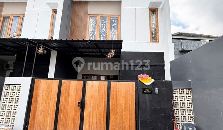 Rumah Modern Dekat ke Kerobokan Seminyak Jarak Ideal ke Bali Kiddy dan Pusat Kota Denpasar di Denpasar Barat