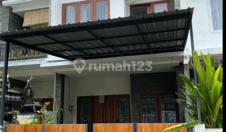 Rumah Dalam Komplek One Gate System Akses Mobil Papasan Dipinggir Jalan Antasura 15 Menit Ke Renon 20 Menit Ke Sanur