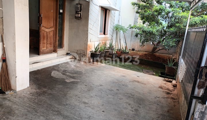 DI ITUNG KAV TAMAN RATU INDAH JAKARTA BARAT