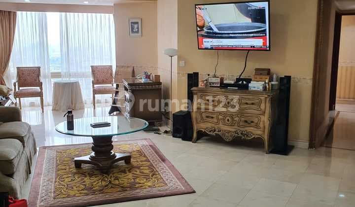 APARTMENT CANTIK TERAWAT TAMAN ANGGREK LANTAI RENDAH