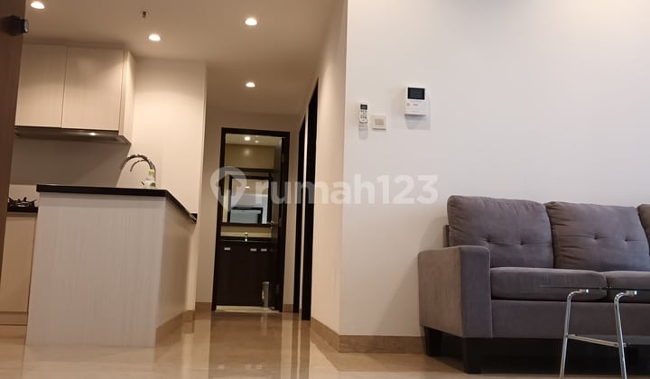 APARTMENT FF 2 BR CANTIK BRANZ BSD TOWER C LT 30