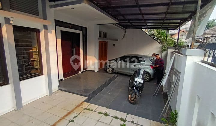 Rumah Cantik Kampar Cideng JakPus RMJR