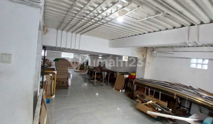 +628211037xxxx Rukan Tempat Foto On Running Angke Tembok Kuat Spt Belanda