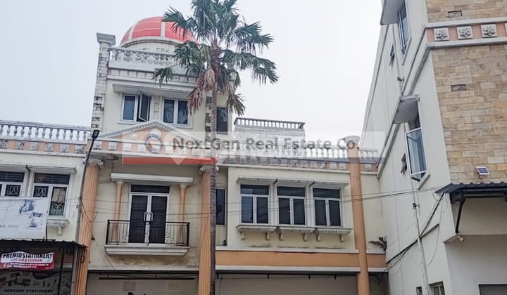 Ruko Siap Pakai Depan Perumahan Itaewon Lebar Jalan 20 di Ruko Rotterdam, Pasar Kemis, Tangerang, Pasar Kemis
