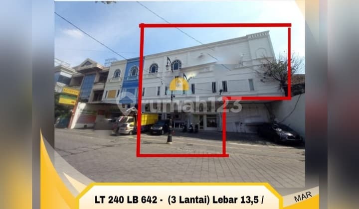 Ruko Tengah Kota Dekat Tempat Wisata Kota Lama