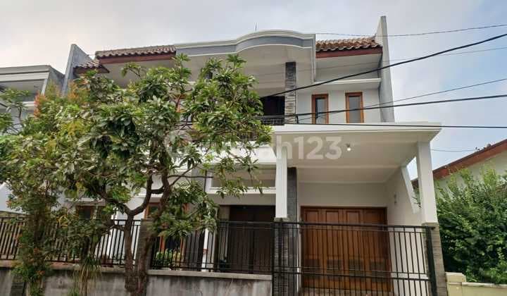 Jual Rumah 2 Lantai Pondok Candra