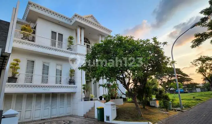 Dijual Rumah Villa Bukit Regency Pakuwon Indah Surabaya Classic Modern Full Furnish SHM