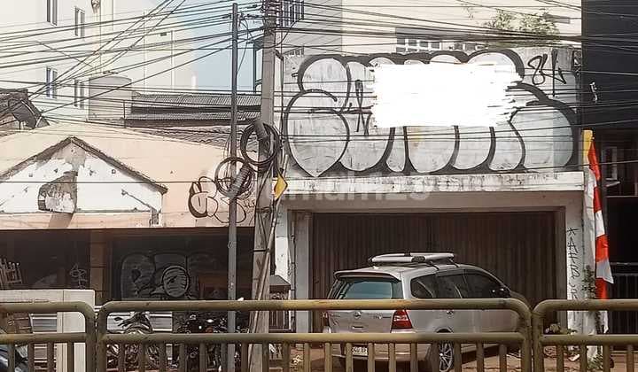 Dijual Segera !!! Ruang Usaha Harga Dibawah Njop Di Daerah Sangat Strategis, Jl. Prof. Dr. Soepomo, Jak-sel