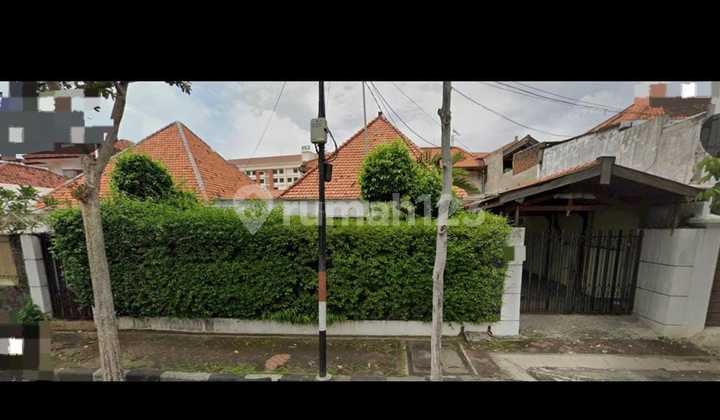 Jual Rumah Strategis Jl Kutai Surabaya