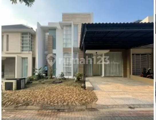 Rumah Mewah Fully Furnished Siap Huni Pakuwon Indah Cluster The Mansion Surabaya Barat Dekat Pakuwon Mall. Fasilitas Lengkap Kolam Renang, Lapangan Basket, Jogging Track