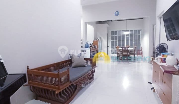 Rumah Bagus Dan Asri Di Dekat Kampus Undip Tembalang