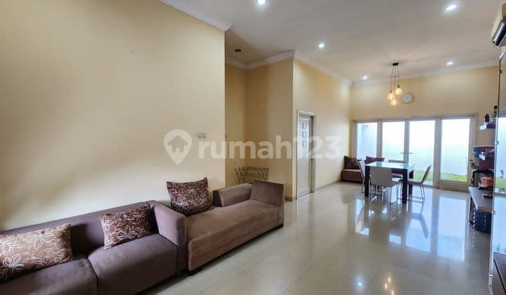 Rumah Bagus Furnished di Perumahan Candi Golf Cluster Asoka