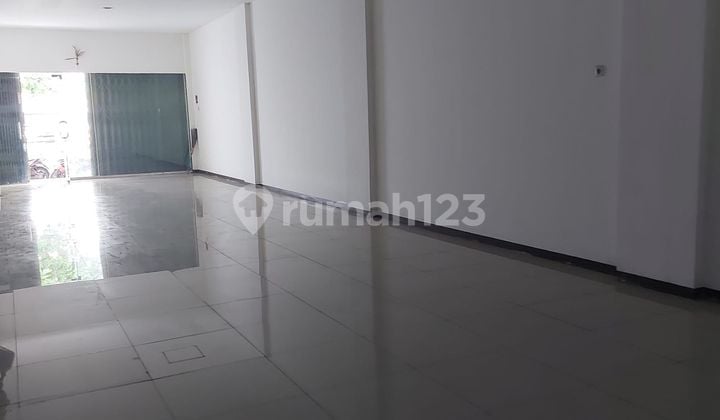 Ruko lokasi Sangat strategis di pusat kota