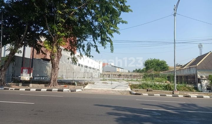 Tanah Di lokasi strategis jalan protokol Semarang