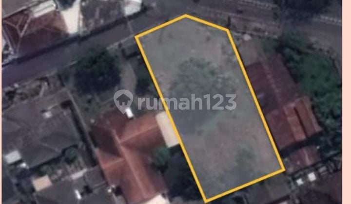 COMMERCIAL LAND NEAR UGM CAMPUS COMMERCIAL LAND NEAR UGM CAMPUS