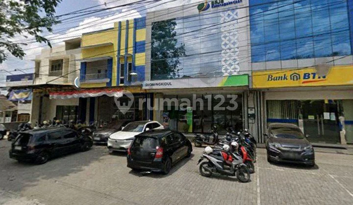 2-Storey Shop House Located in Wonosari 2-Storey Shop House Located in Wonosari
