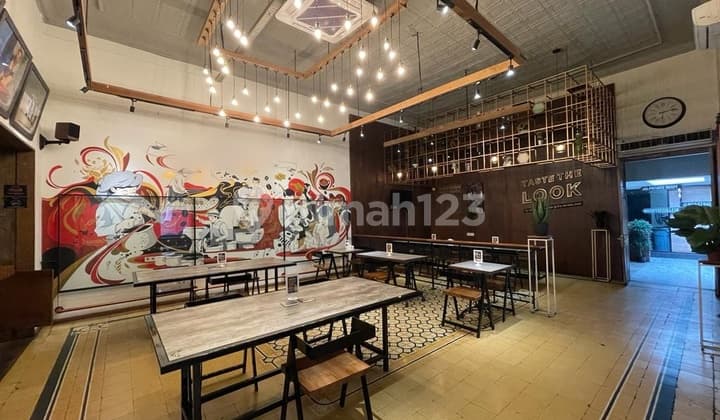 Rumah atau Tempat Usaha Cihampelas