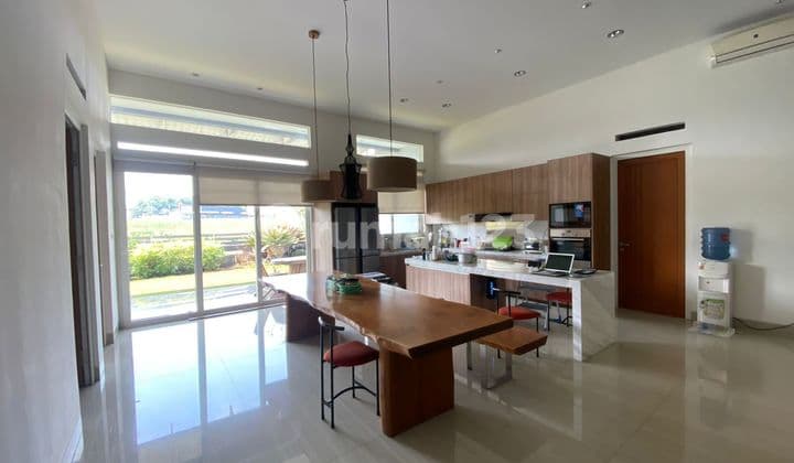 Rumah Lux Cozy Tatar Ratnasasih Kota Baru Parahyangan