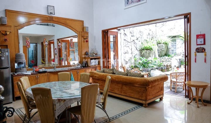 Turun Harga Rumah 2,5 Lantai Bagus Naripan