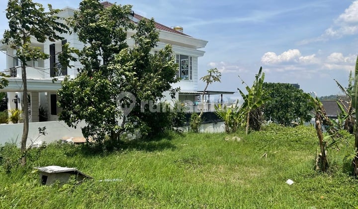Kavling Dago Resort Golf Island