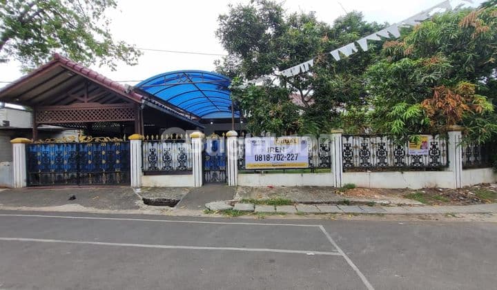 HUK HOUSE IN DDN COMPLEX, KARANG TENGAH, TANGERANG