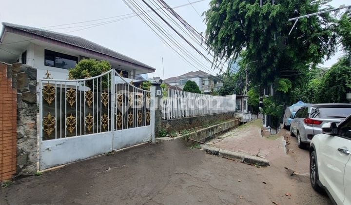 RUMAH HUK BENHIL 2 LANTAI SIAP DHUNI