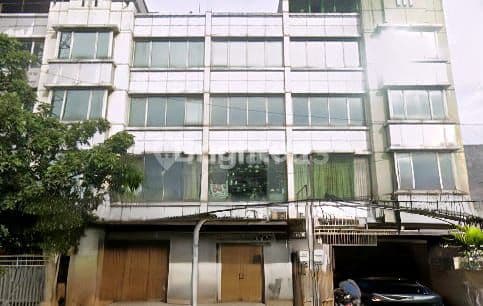 RUKO LATUMENTEN 4 LANTAI COCOK UNTUK USAHA DAN BEBAS BANJIR