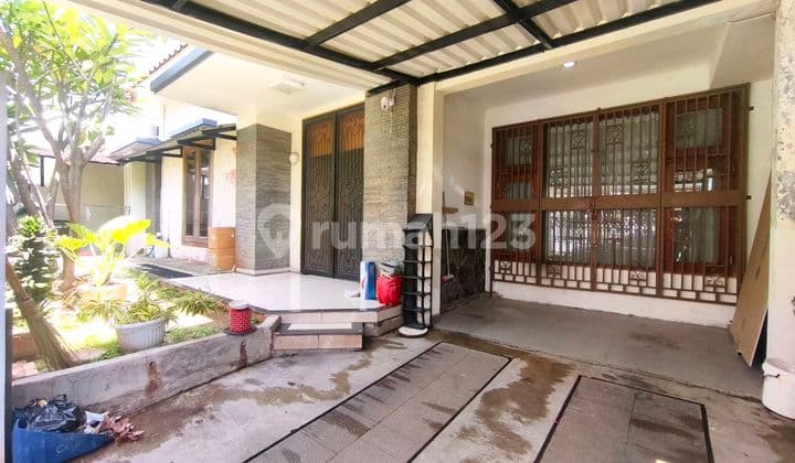 Rumah Full Furnish Disewakan di Tanjung Duren Utara, Jakarta Barat