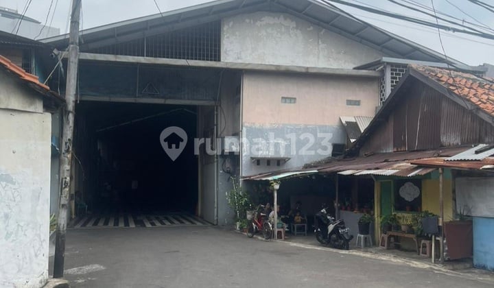 Gudang Expedisi Slipi Jakarta Barat