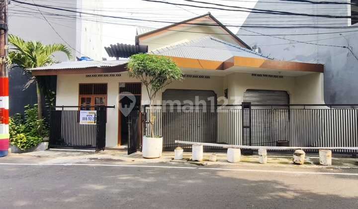 Rumah Baru Renovasi 1,5 Lantai Di Pangkal Asem, Rawa Selatan Jakarta Pusat
