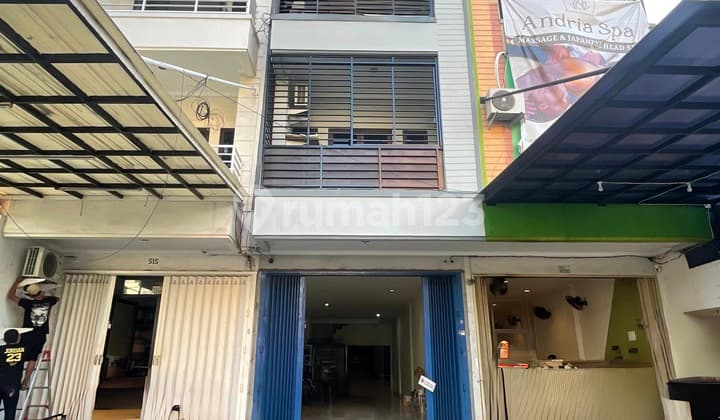 Ruko Komersial Tanjung Duren Raya 4 Lantai Semi Furnish