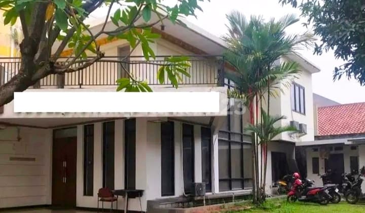 Rumah Asri dan Kantor 2,5 Lantai di Jagakarsa, Jakarta Selatan