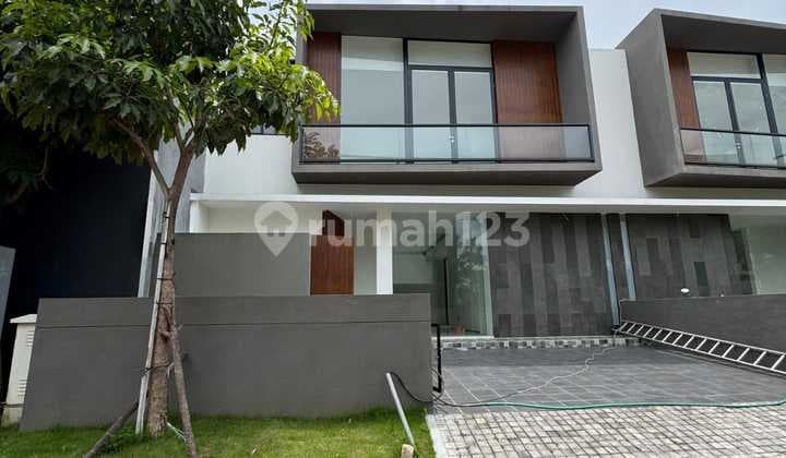 Rumah Minimalis Ciamikk Lokasi Dian Istana !!