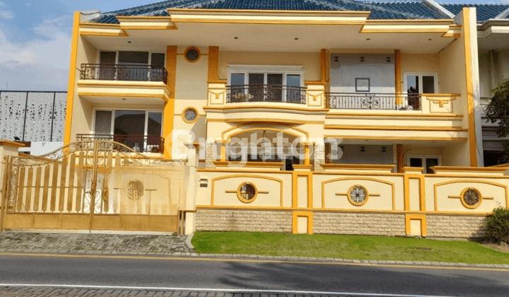 KOMERSIAL AREA RUMAH CITRALAND VILLA TAMAN GAPURA !!