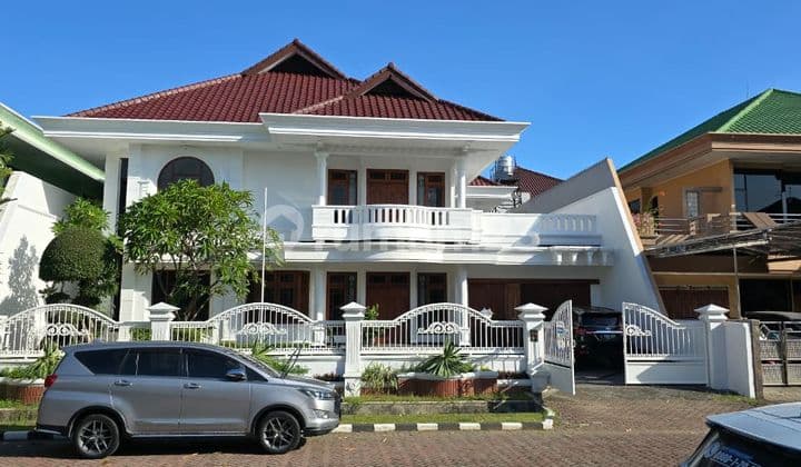 RUMAH LOKASI STRATEGIS DI KAWASAN SATELIT TOWN HOUSE !!