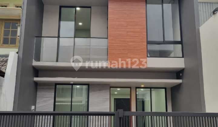 NEW 100% !! RUMAH LOKASI PANTAI MENTARI