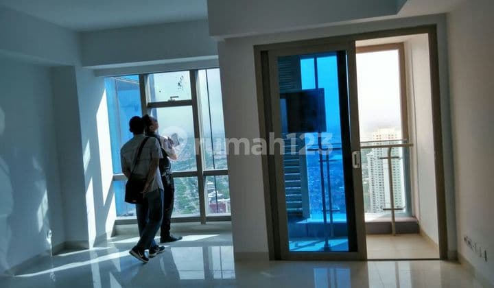 VIEW POOL DAN WADUK APARTEMEN LA RIZ MANSION PAKUWON INDAH !!