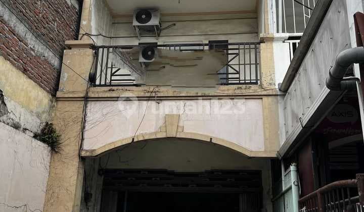 Ready-to-Use Shop House Location Manukan Tama !!