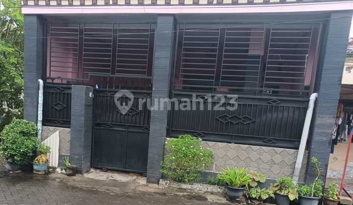 Well-Maintained Second Home Klakahrejo Benowo !!