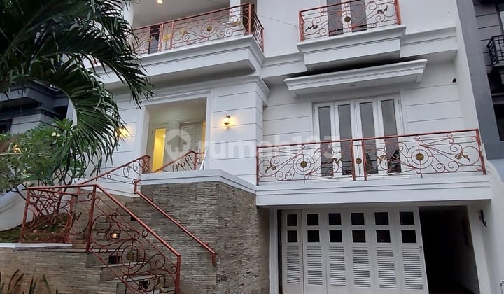 Rumah Cilandak Bangunan Baru Private Pool Dlm Townhouse