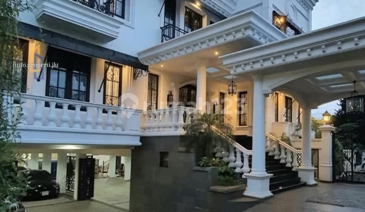 Rumah Kemang Jaksel American Classic Mewah Furnished