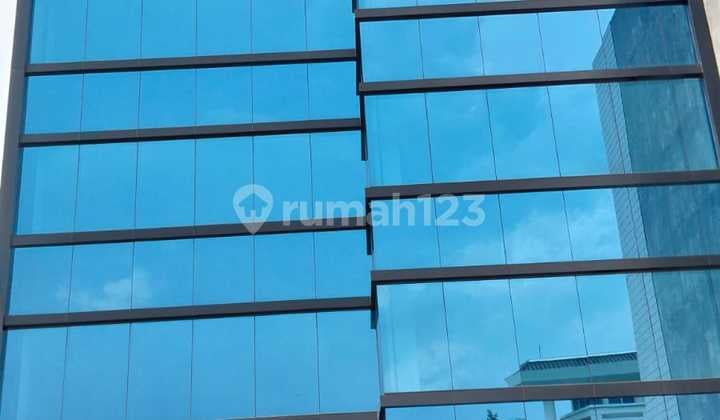 Gedung / Kantor 6 Lantai Brand New di Kebon Sirih, Jakarta Pusat