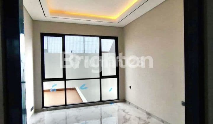 New House in Manyar Kertoarjo, Surabaya