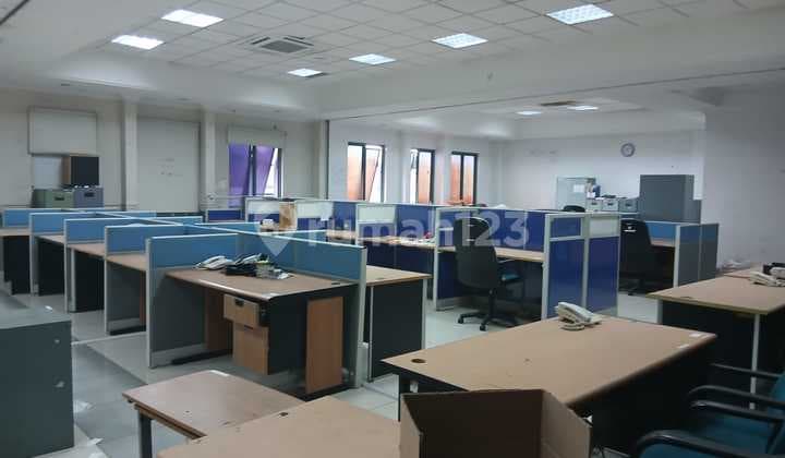 Office Investment in Gambir Central Jakarta - Easy Access, Premium Location, Move-In Ready