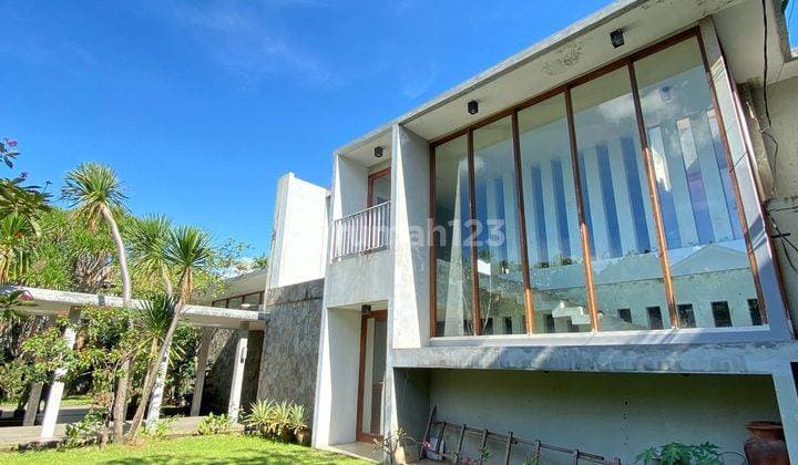 Rumah Mewah Lokasi Strategis di Andara - Harga Spesial