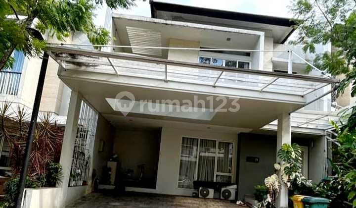 Rumah Minimalis Semi Furnished dekat MRT Lebak Bulus