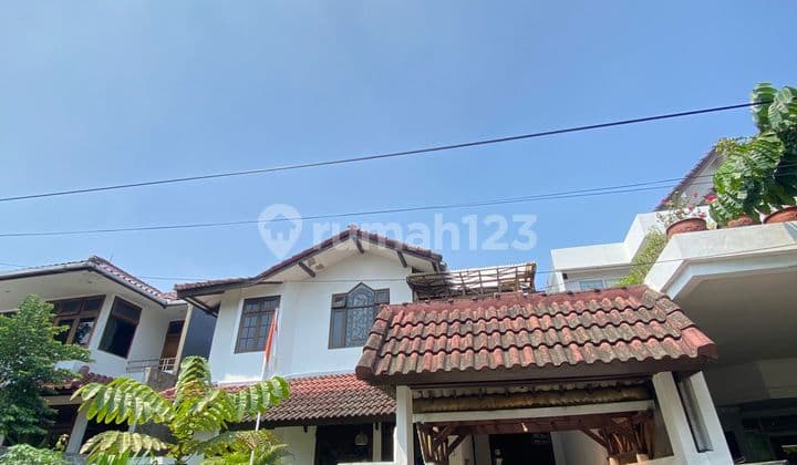 Rumah Dalam Komplek Lebak Bulus, Harga Menarik Dekat Ke Mrt