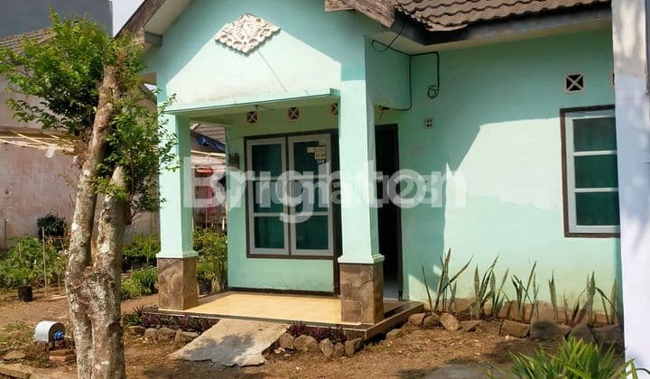 RUMAH KAWASAN PERUMAHAN DI KOTA MALANG